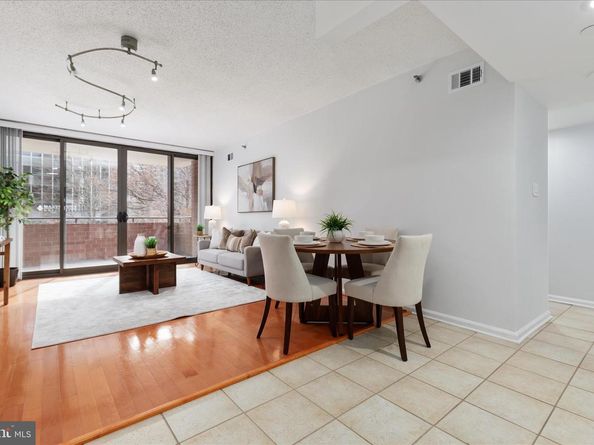 1001 N Randolph Street 202, Arlington VA 22201