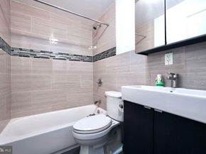 1122 W Oxford Street, Philadelphia PA 19122