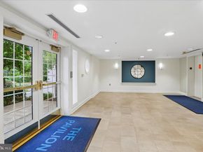 7011 Falls Reach Drive 101, Falls Church VA 22043