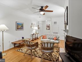 7011 Falls Reach Drive 101, Falls Church VA 22043