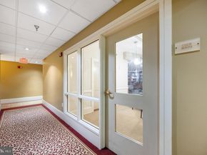 1500 Chestnut Street 13E, Philadelphia PA 19102