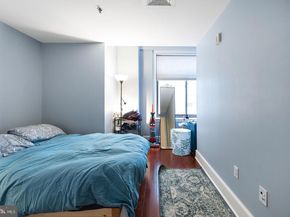 1500 Chestnut Street 13E, Philadelphia PA 19102