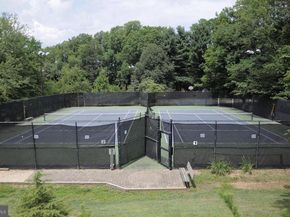 8380 Greensboro Drive 323, Mclean VA 22102