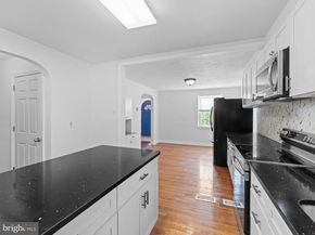 20 Davis Avenue, Broomall PA 19008