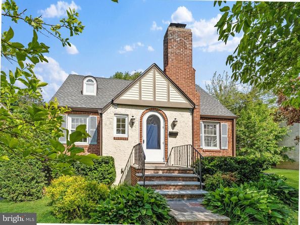 20 Davis Avenue, Broomall PA 19008