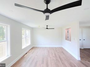 423 Hemlock Avenue, Bensalem PA 19020