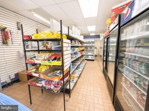 1555 S Newkirk Street, Philadelphia PA 19146