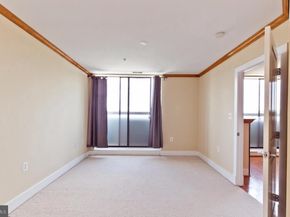 1200 N Hartford Street 505, Arlington VA 22201