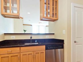 1200 N Hartford Street 505, Arlington VA 22201