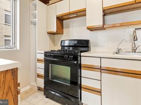 1711 Massachusetts Avenue NW 628, Washington DC 20036