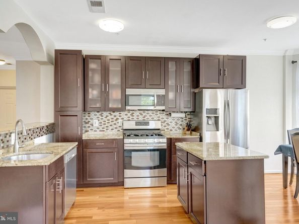 6476 Cheyenne Drive 301, Alexandria VA 22312