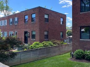 625 S Henry Street, Alexandria VA 22314