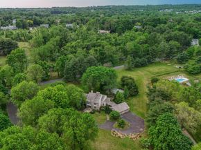 2 Three Ponds Lane, Newtown PA 18940