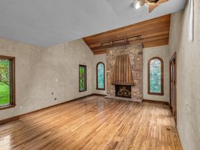 2 Three Ponds Lane, Newtown PA 18940