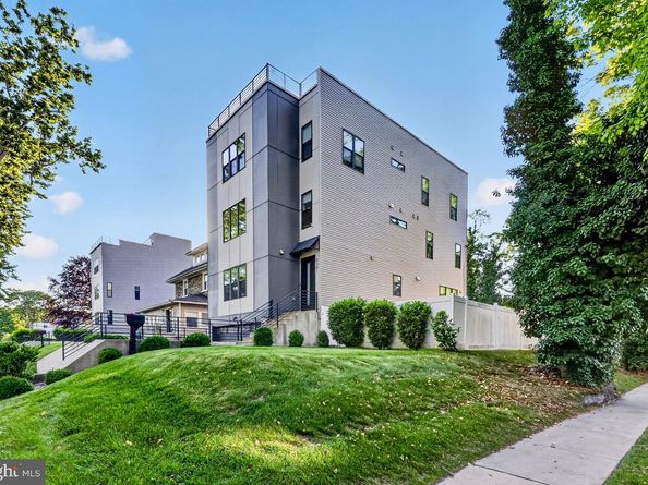 5301 Gainor Road, Philadelphia PA 19131