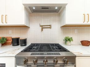 1437 S 8TH Street, Philadelphia PA 19147