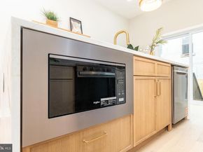 1437 S 8TH Street, Philadelphia PA 19147