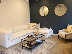 126 Cambria Walk, Alexandria VA 22304