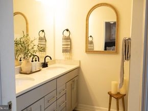 126 Cambria Walk, Alexandria VA 22304