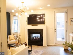 126 Cambria Walk, Alexandria VA 22304