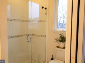126 Cambria Walk, Alexandria VA 22304