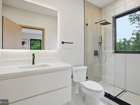 1124 Savile Lane, Mclean VA 22101