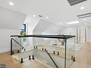 1124 Savile Lane, Mclean VA 22101