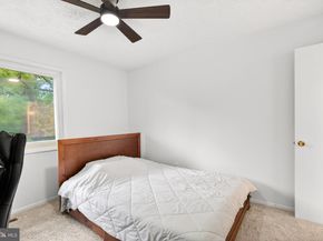 301 Reneau Way, Herndon VA 20170