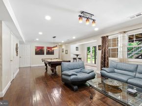 13 Trailridge Court, Potomac MD 20854