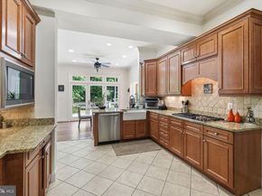 13 Trailridge Court, Potomac MD 20854