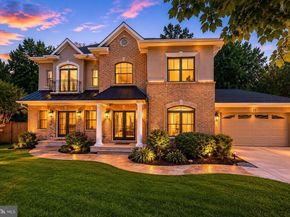 13 Trailridge Court, Potomac MD 20854
