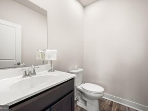 142 Fleet Court, Bensalem PA 19020