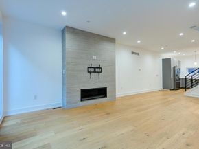 1746 N Hope Street, Philadelphia PA 19122