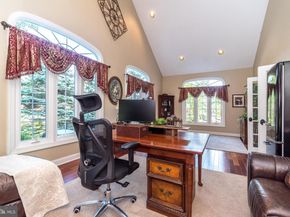 2209 Denbeigh Drive, Jamison PA 18929