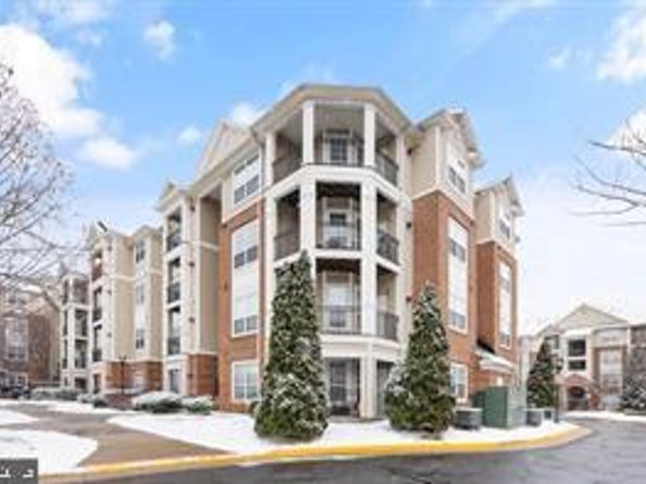 12913 Centre Park Circle 102, Herndon VA 20171