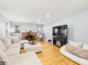 39 Haverford Road, Ardmore PA 19003