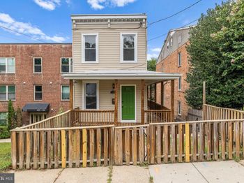 1724 W Street SE