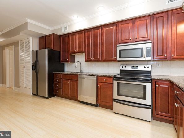 1215 N Randolph Street 2, Philadelphia PA 19122