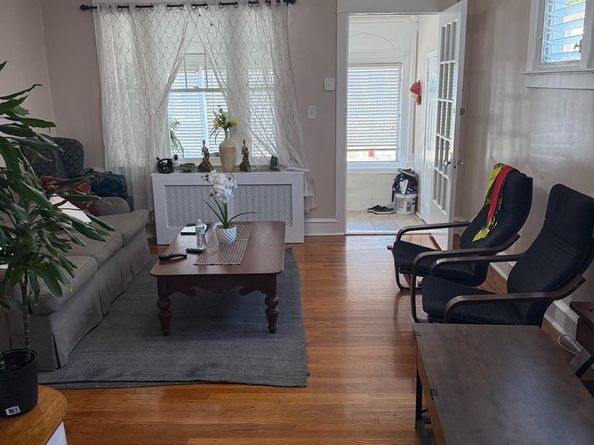 528 Magee Avenue, Philadelphia PA 19111