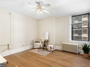 1324 Locust Street 717, Philadelphia PA 19107