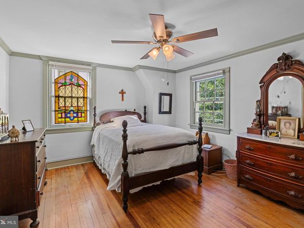 354 Roberts Avenue, Glenside PA 19038