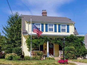 354 Roberts Avenue