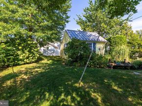 354 Roberts Avenue, Glenside PA 19038