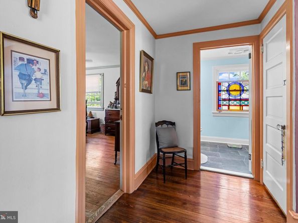 354 Roberts Avenue, Glenside PA 19038