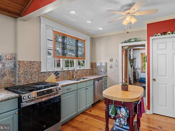 354 Roberts Avenue, Glenside PA 19038