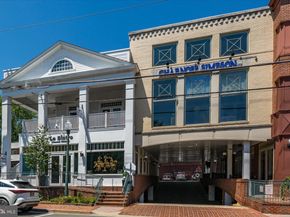 129 Market Square NW 2, Vienna VA 22180