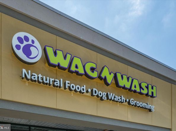 129 Market Square NW 2, Vienna VA 22180
