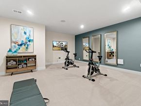 1419 Cottage Street SW, Vienna VA 22180