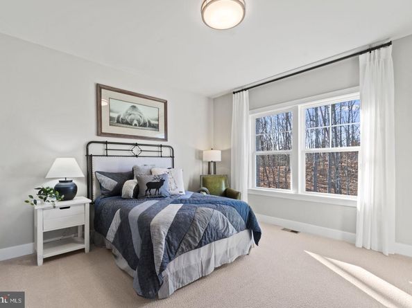 1419 Cottage Street SW, Vienna VA 22180