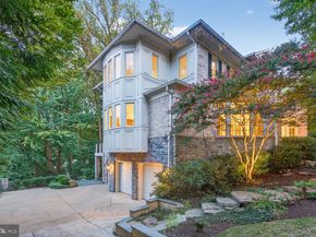 3950 27TH Road N, Arlington VA 22207